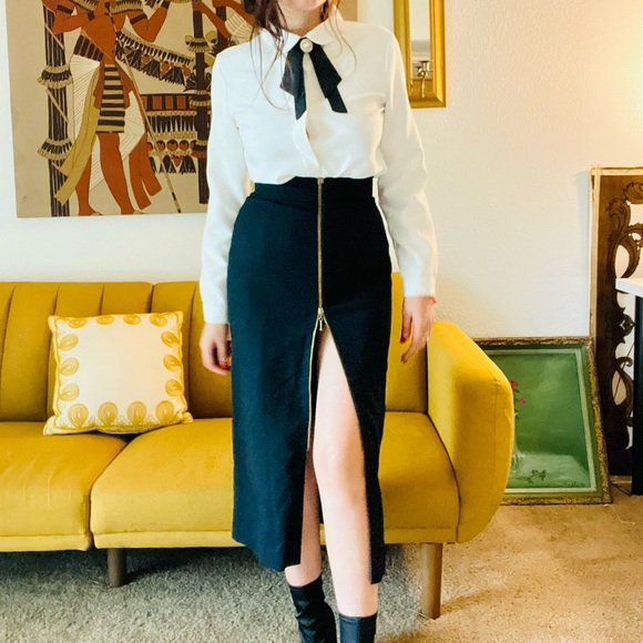 Vintage Midi Black High Waist Skirt Front Zipper Pure Wool Sz 6 - Picture 10 of 12